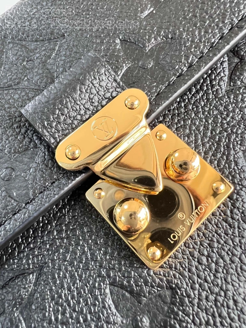 LV Wallets 4365H-0189