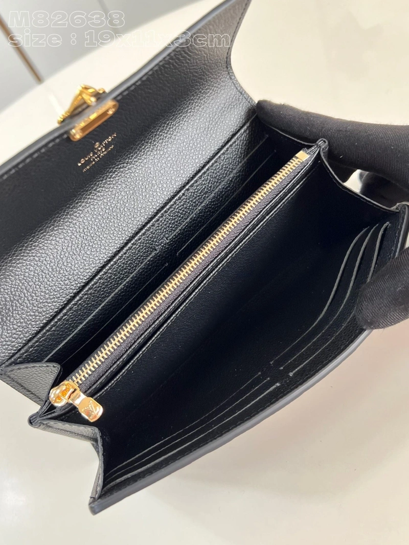 LV Wallets 4365H-0189