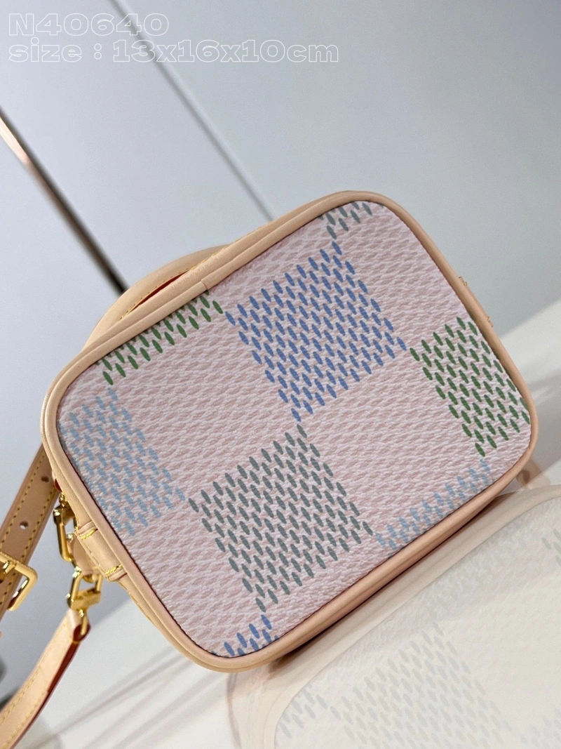 LV Wallets 4365H-0224