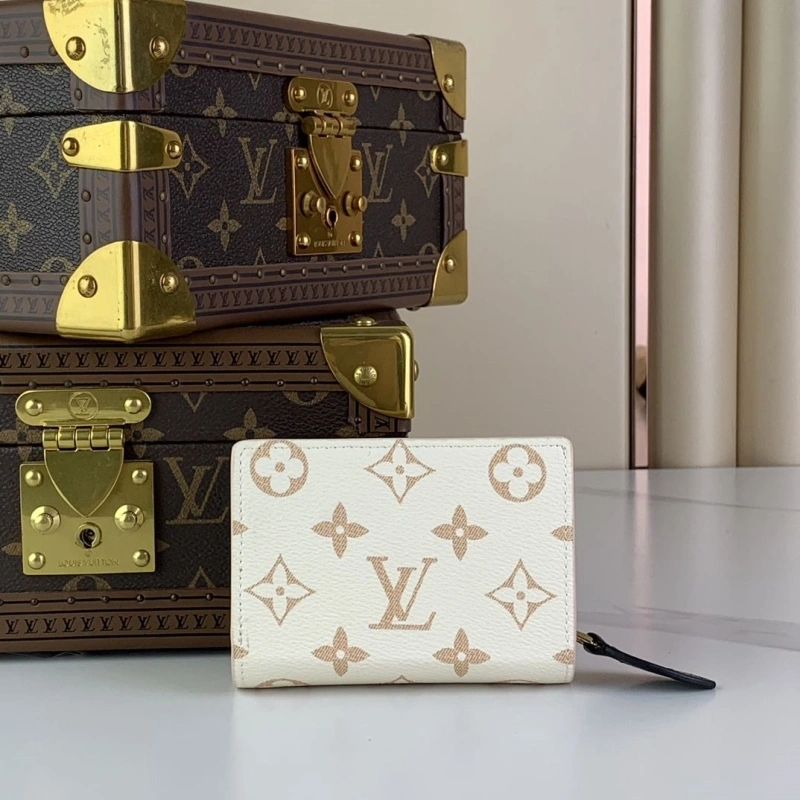 LV Wallets 4365H-0242