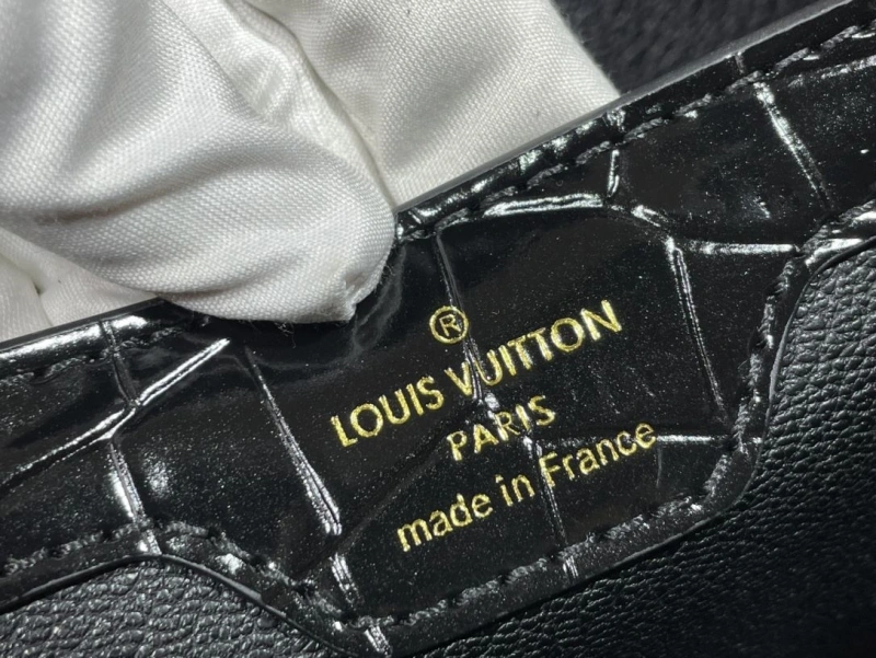 LV Capucines Bags 4365H-0249