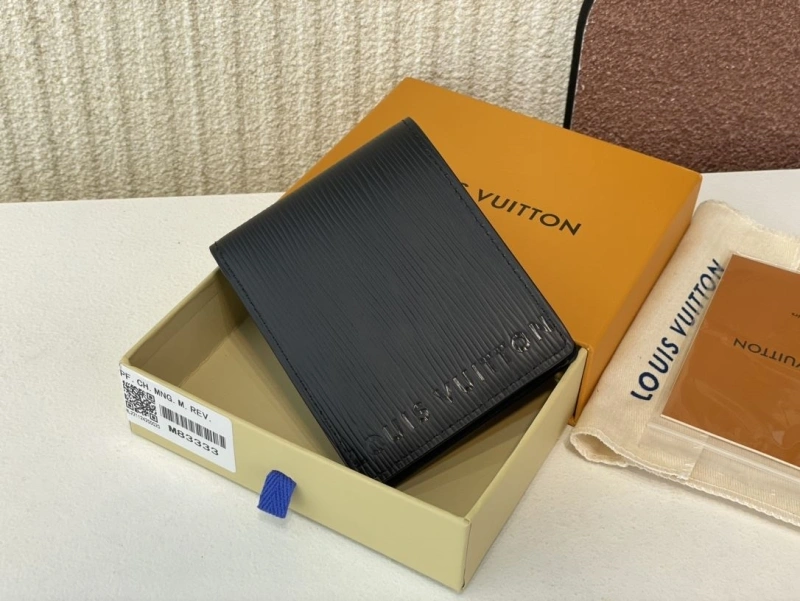 LV Wallets 4365H-0348