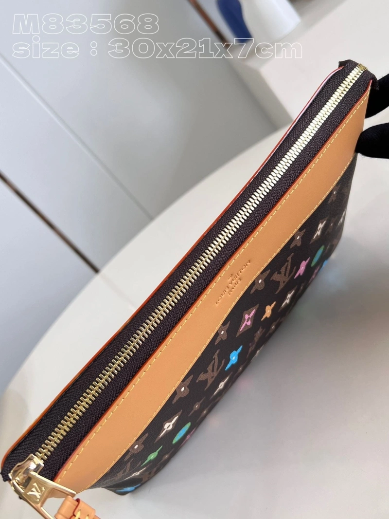 LV Clutch Bags 4365H-0366