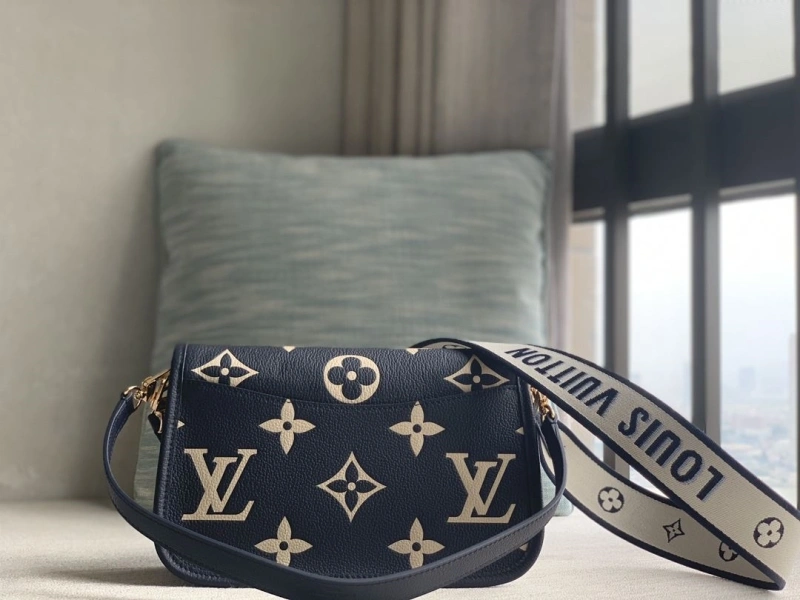 LV Satchel Bags 4365H-0398