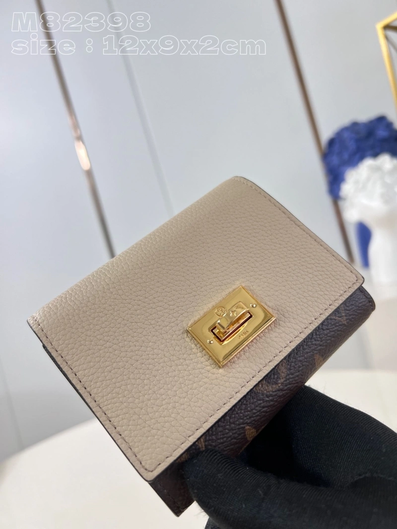 LV Wallets 4365H-0453