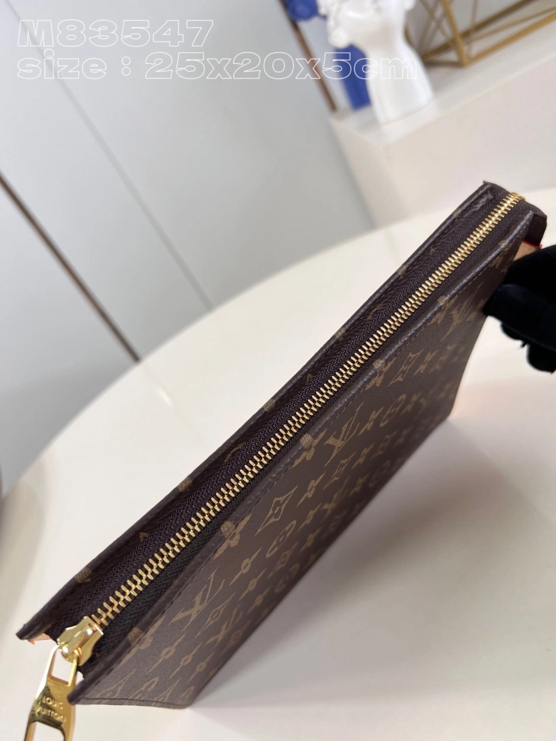 LV Clutch Bags 4365H-0482