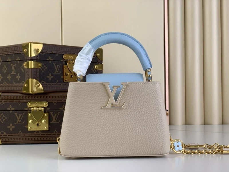 LV Capucines Bags 4365H-0487
