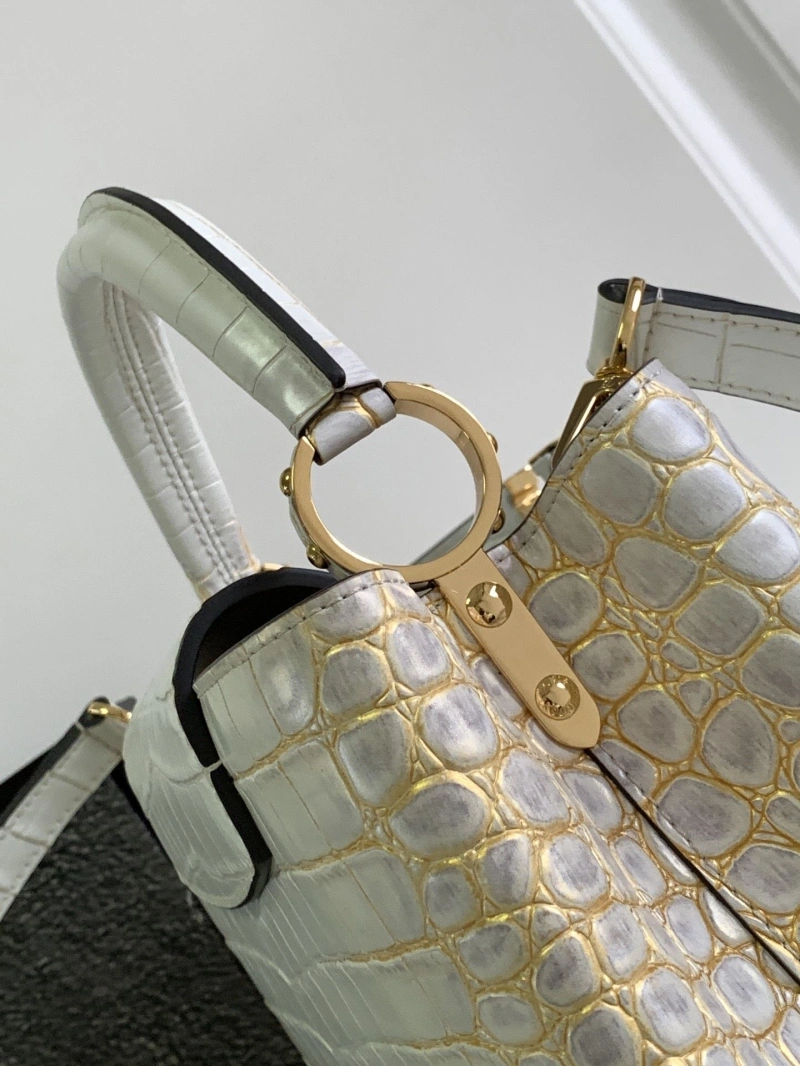 LV Capucines Bags 4365H-0545