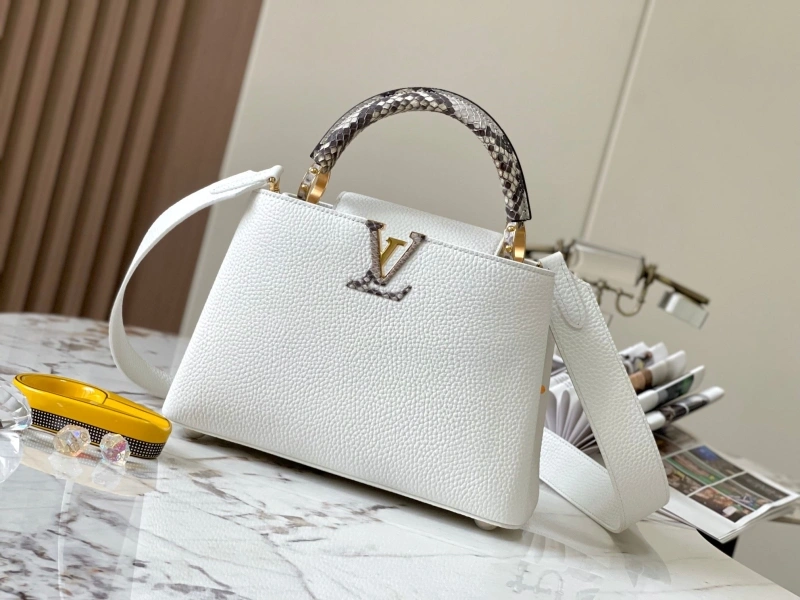 LV Capucines Bags 4365H-0546