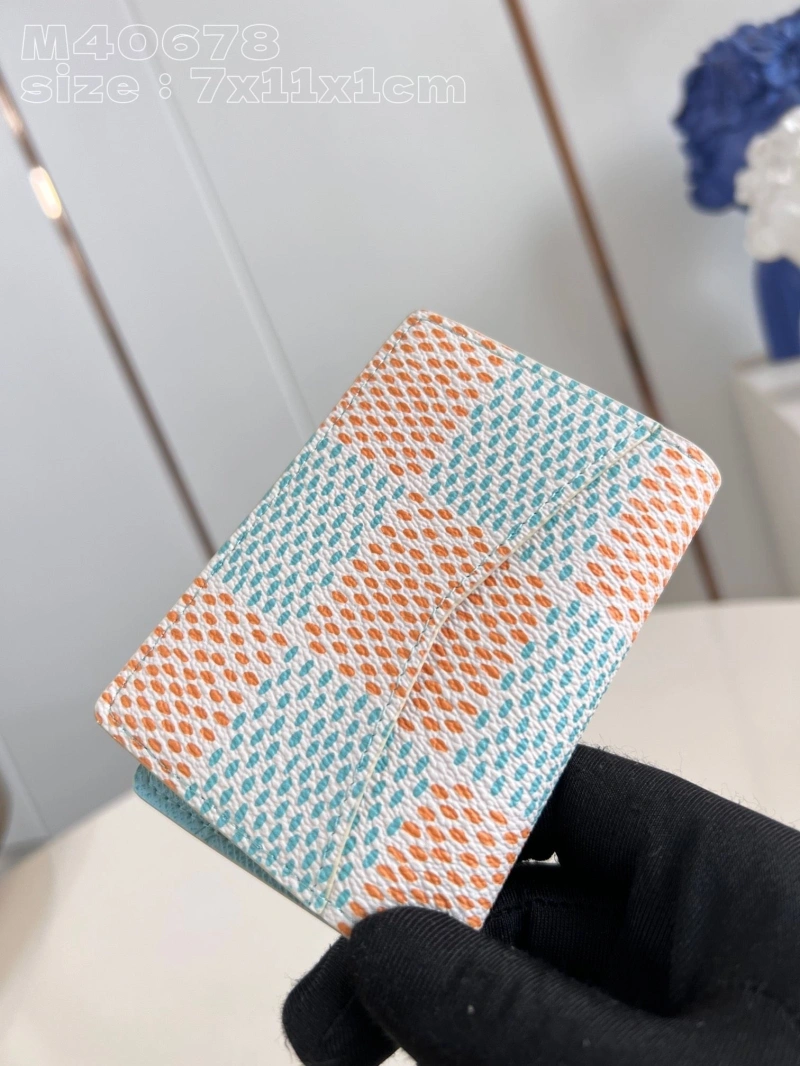 LV Wallets 4365H-0605