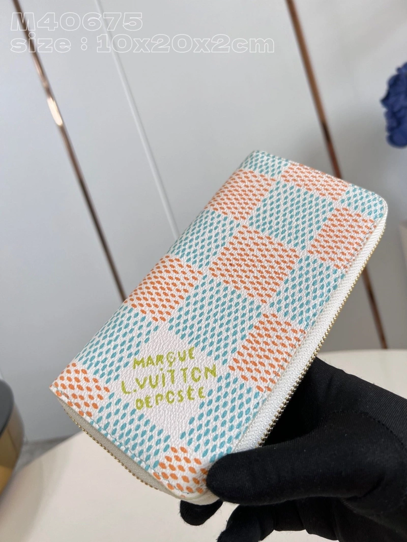 LV Wallets 4365H-0607