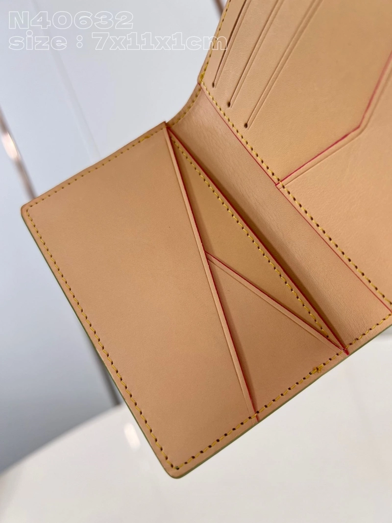 LV Wallets 4365H-0609