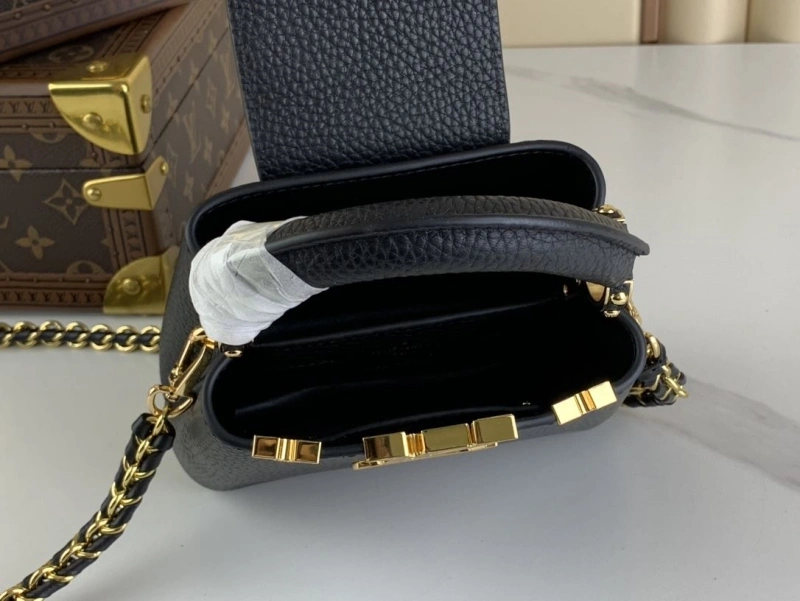 LV Capucines Bags 4365H-0672