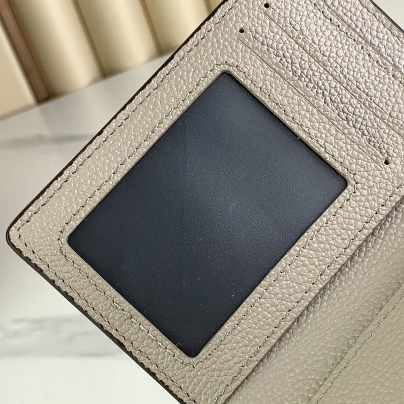 LV Wallets 4365I-0091