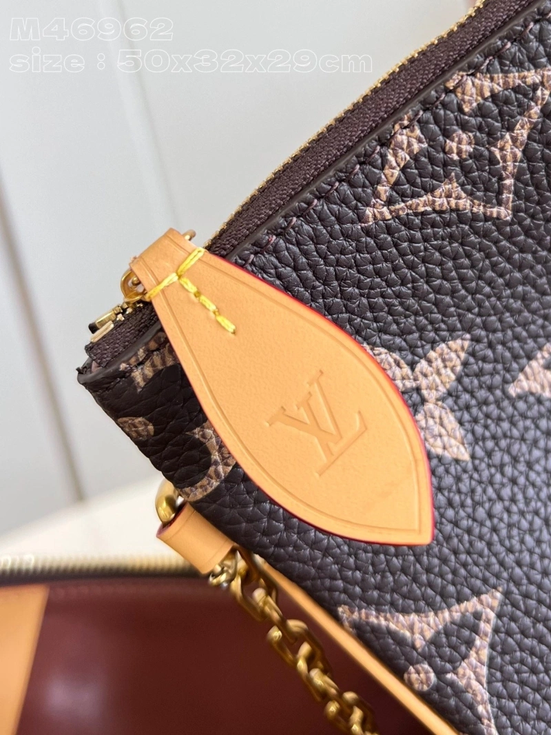 LV Travel Bags 4365I-0599