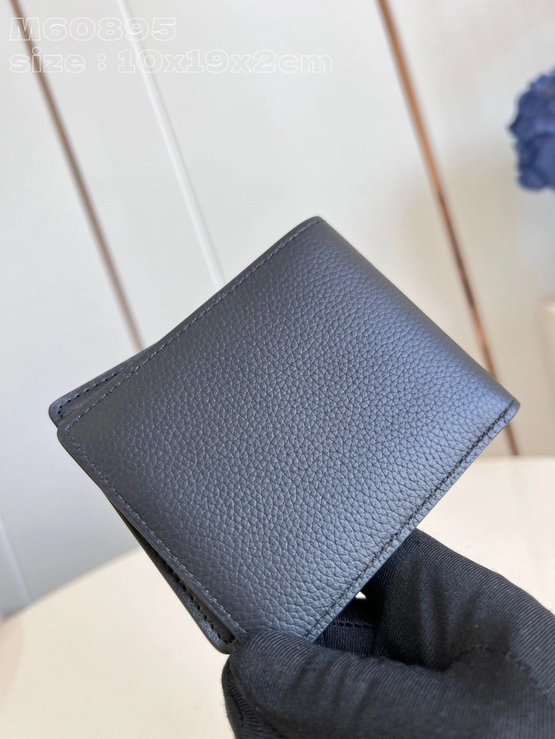 LV Wallets 4365I-0702